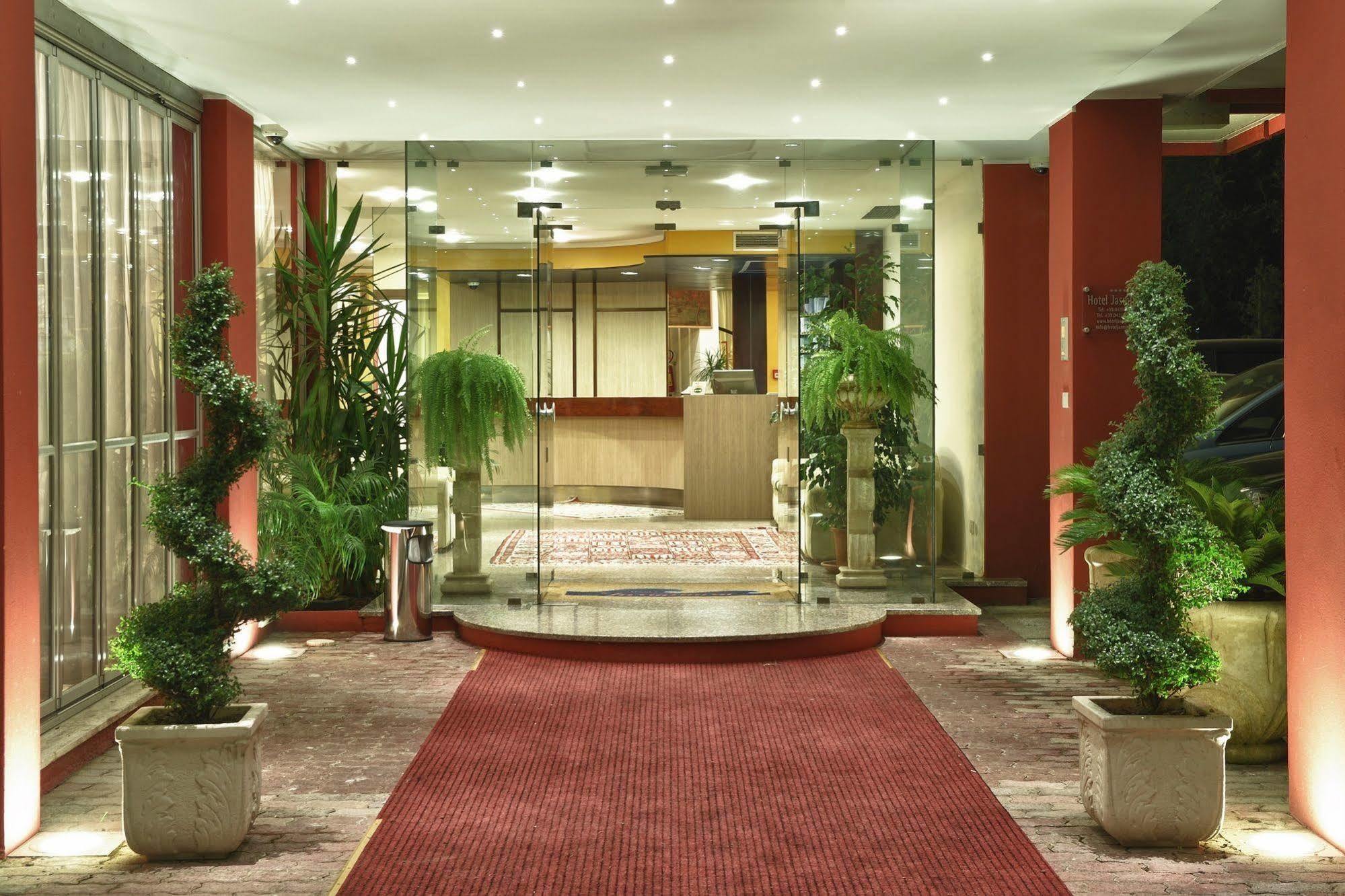 Hotel Jasminum Bibione Exterior foto
